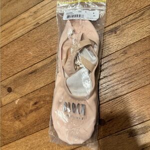 Bloch Women's Ballet Flats - Light Pink